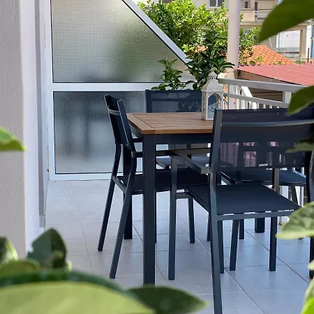Ninemia Luxury Apartments Xylokastro Exterior photo
