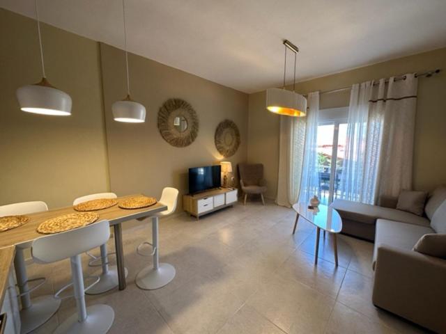 Ninemia Luxury * Xylokastro
